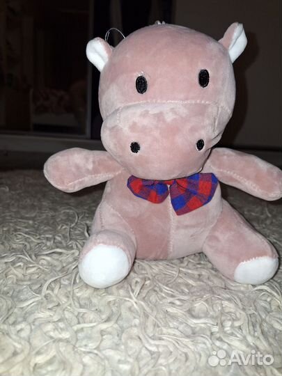 Мягкая игрушка бегемот