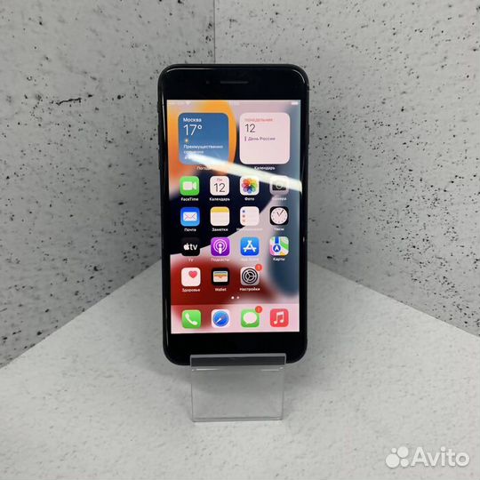 Apple iPhone 7 Plus 3/32 Гб Смартфон