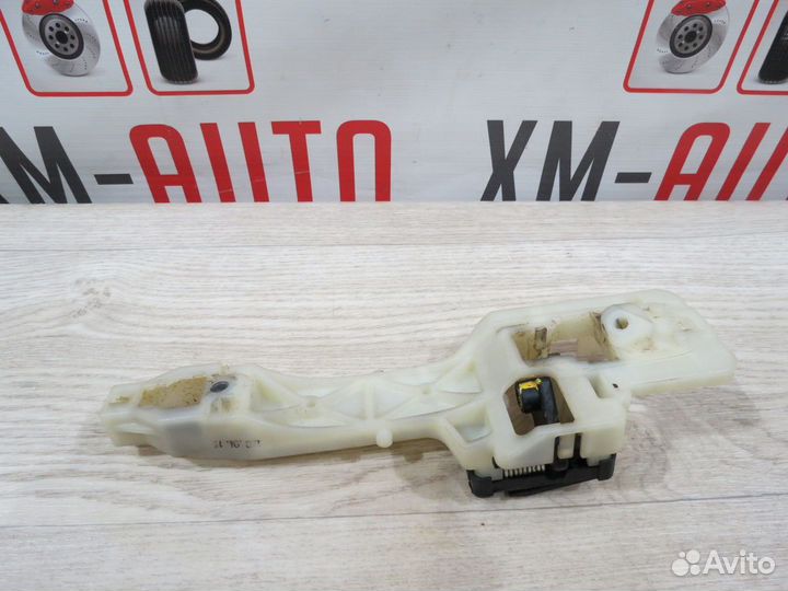 Кронштейн ручки задний левый Kia Sorento