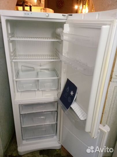 Холодильник бу indesit с гарантией