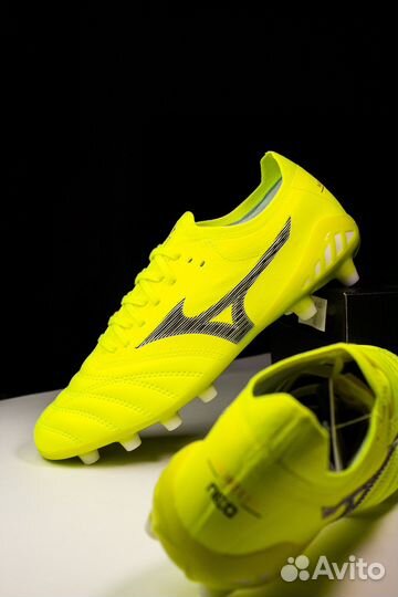 Футбольные бутсы Mizuno Morelia Neo