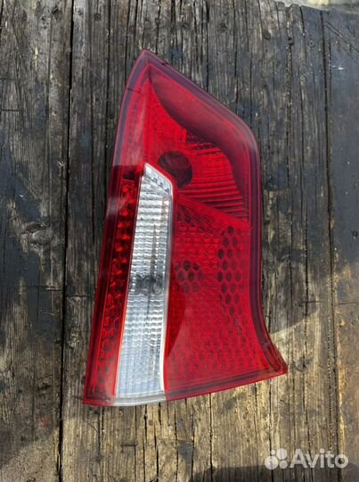 Фонарь внутренний левый kia rio 3 седан