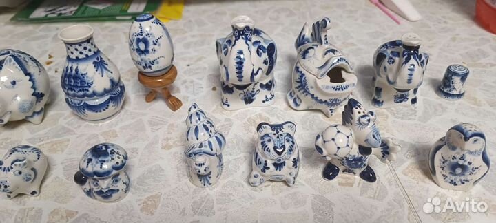 Статуэтки старая гжель