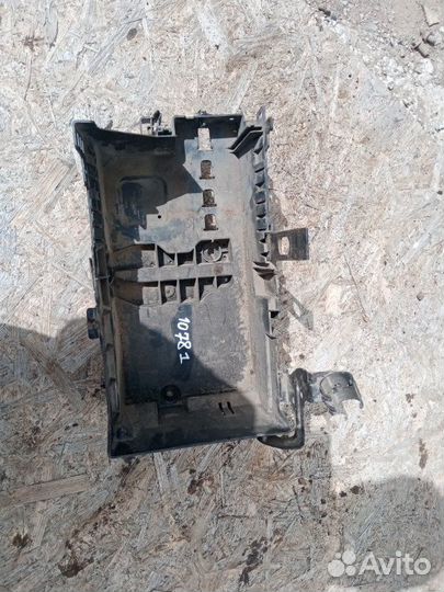 Площадка акб Opel Astra J A16XER 2012