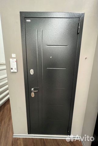 Входная дверь