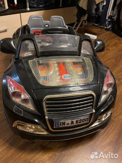 Детский электромобиль bugatti
