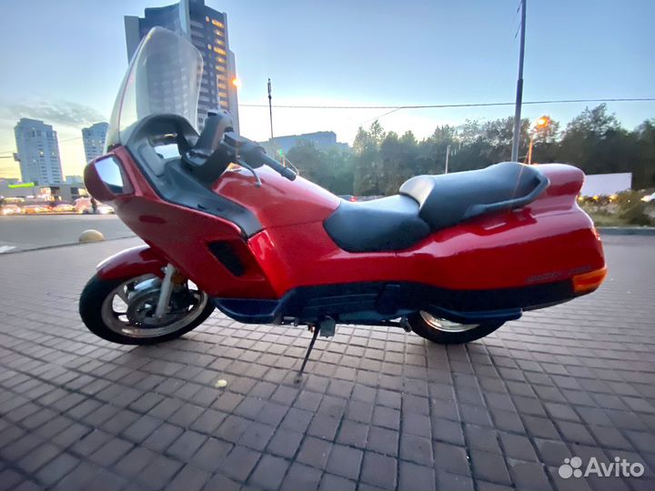 Honda PC 800 Pacific Coast