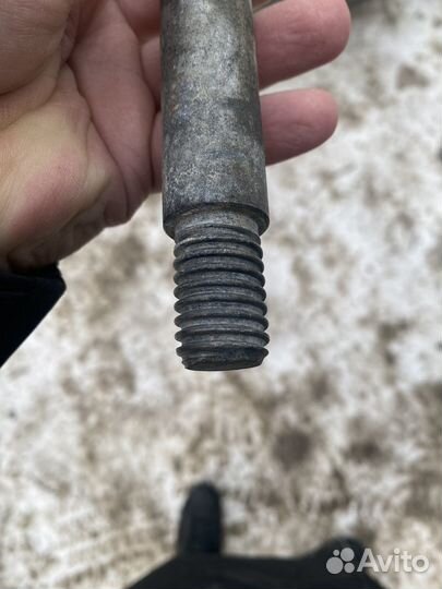 Буксировочный крюк на chevrolet cruze