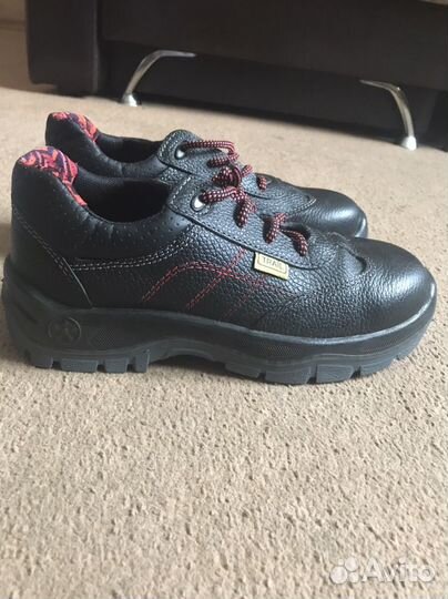 Полуботинки