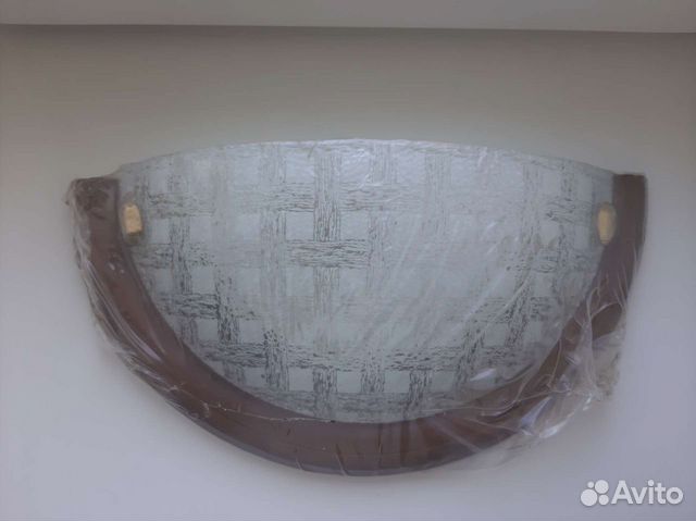 Новый,Светильник настенный