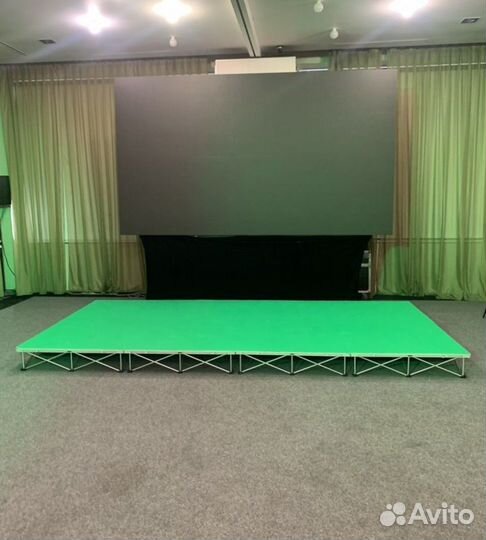 Сценические подиумы