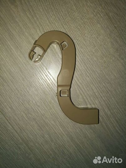 Петля для дверцы холодильника правосторонняя