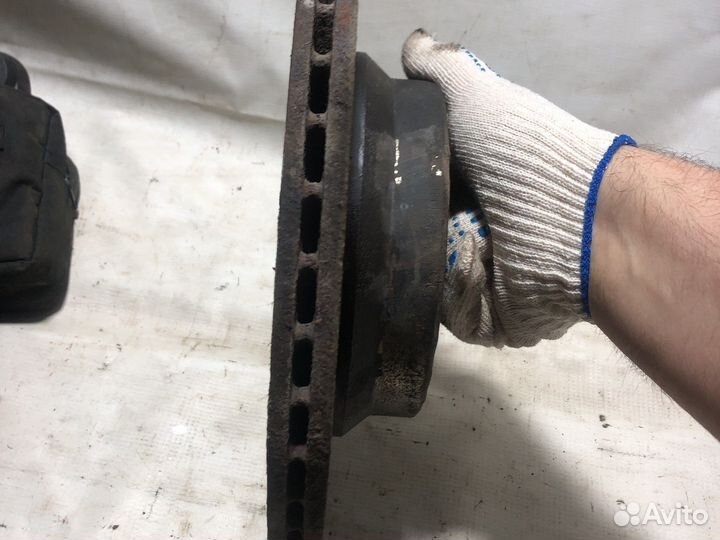 Диск тормозной задний mercedes w211