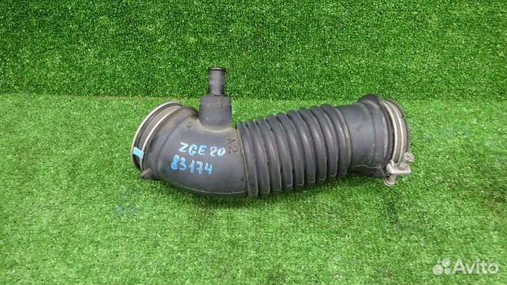 Гофра воздушного фильтра Toyota Wish ZGE20 2ZR-FAE