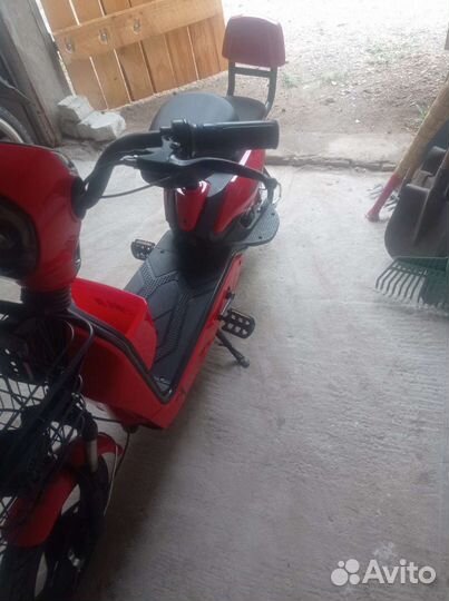 Электроскутер