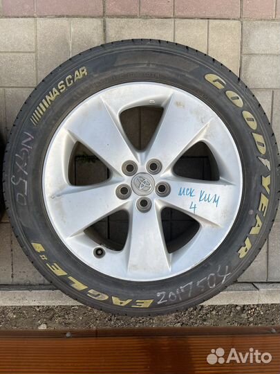 Комплект дисков Toyota r17 с летней резиной