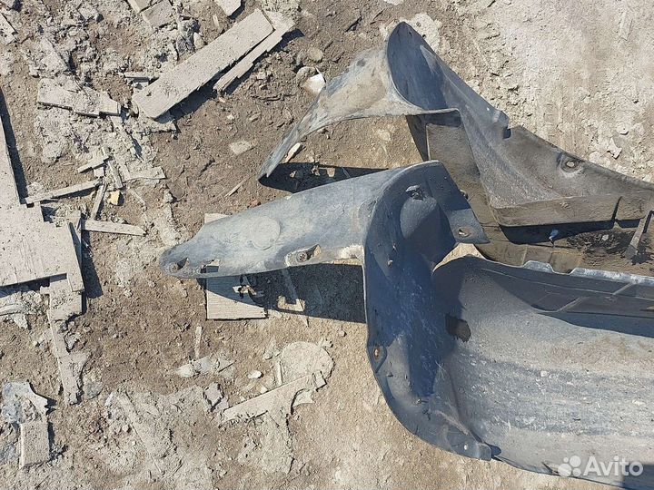 Подкрылки задние рено меган 2