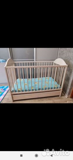 Детская кроватка