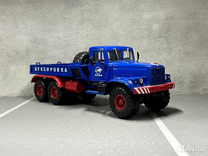 Коллекционная модель Краз-255В1 1:43 Нап