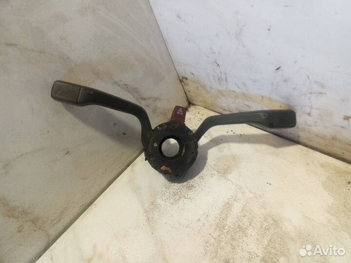 Переключатель подрулевой (стрекоза) Volkswagen B3