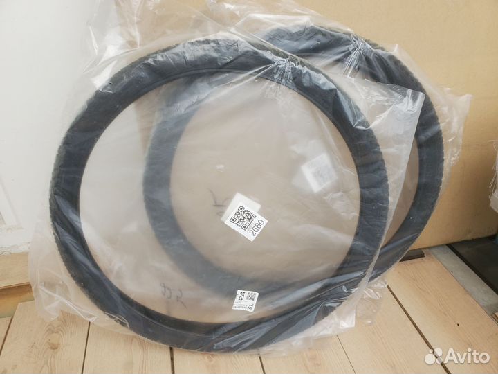 Покрышки для велосипеда 27.5х2.1 комплект