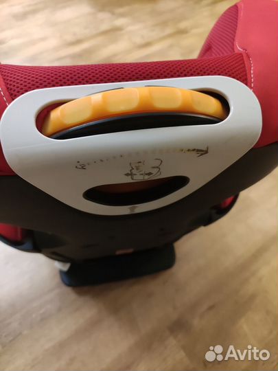 Детское автокресло 15 до 36 кг chicco