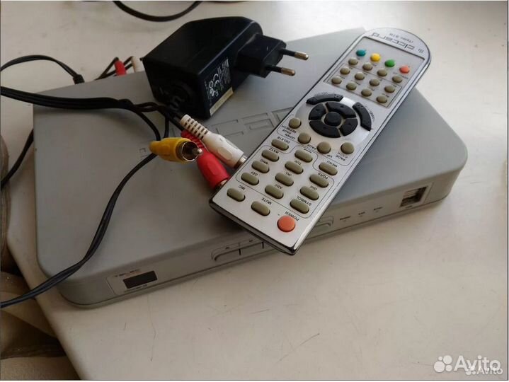 Elecard itelec STB 820 (iptv/DVB-T/VoiP/USB видео)