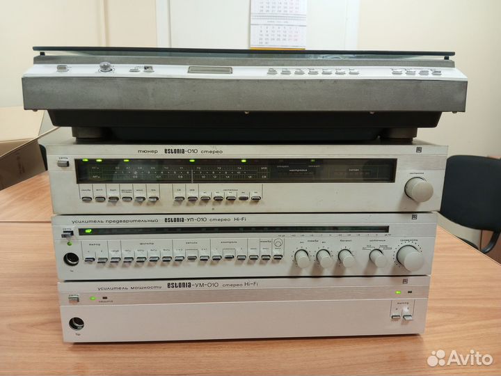 Продам стереокомплекс Estonia-010