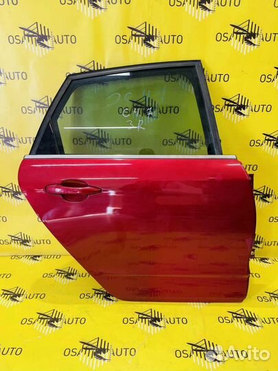 Дверь задняя правая красная citroen C4 B7