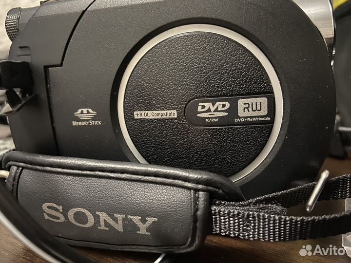 Видеокамера sony