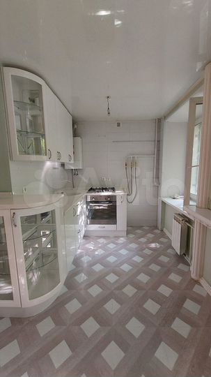 2-к. квартира, 38,4 м², 1/5 эт.