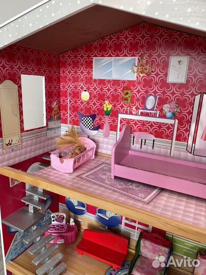 Домик кукольный