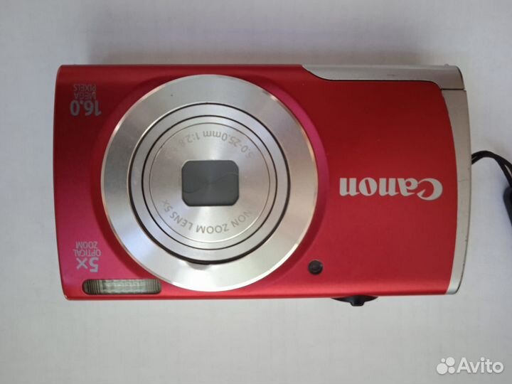 Компактный фотоаппарат