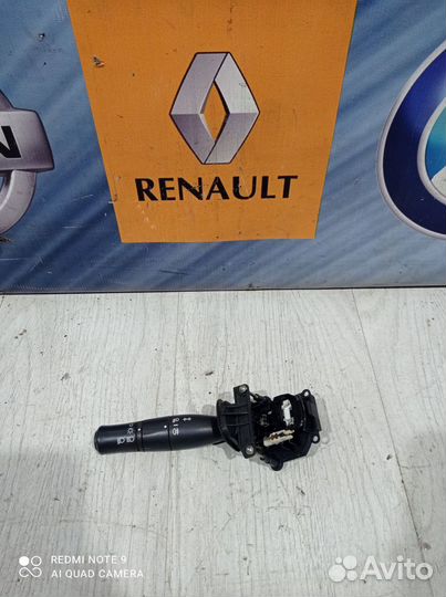 Подрулевой переключатель Renault megane 2 Лев