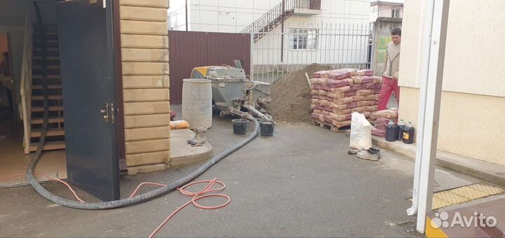 Штукатурка цементно-песчаная с материалом мех