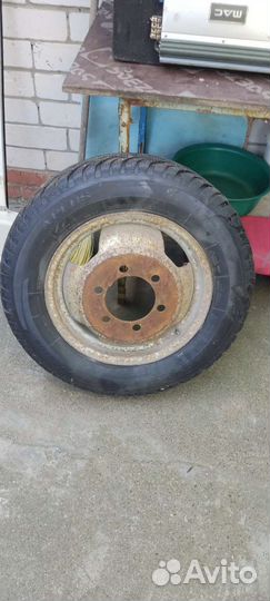 Колесо на газель