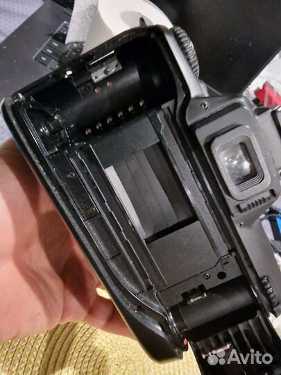 Пленочный фотоаппарат Nikon f65