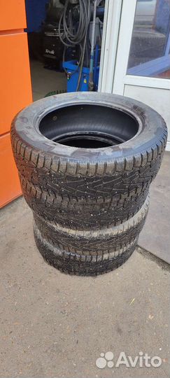 Pirelli Ice Zero R17 100