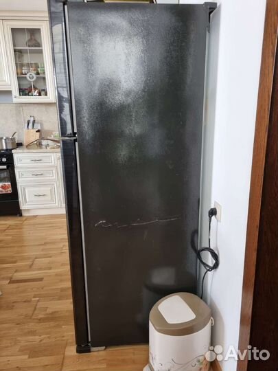 Холодильник бу sharp