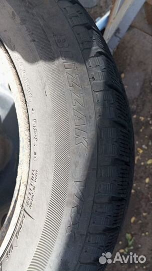 Bridgestone Blizzak VRX 205/60 R16