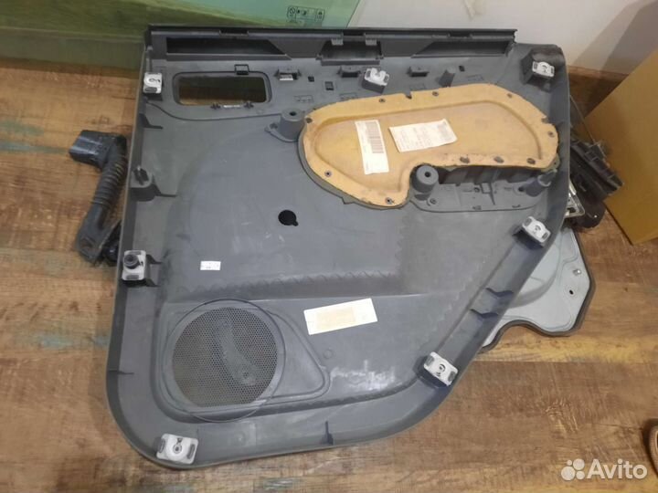 Обшивка двери