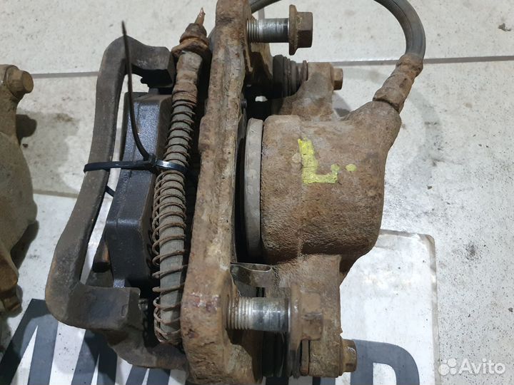 Передние суппорты вортекс тинго 2011 год