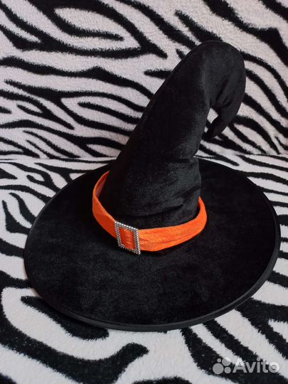 Прокат костюмов для взрослых и детей разной темы