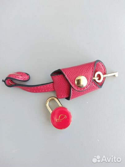 Брелок на сумку