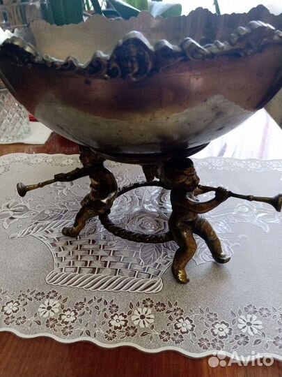 Ваза Трубадуры Путти