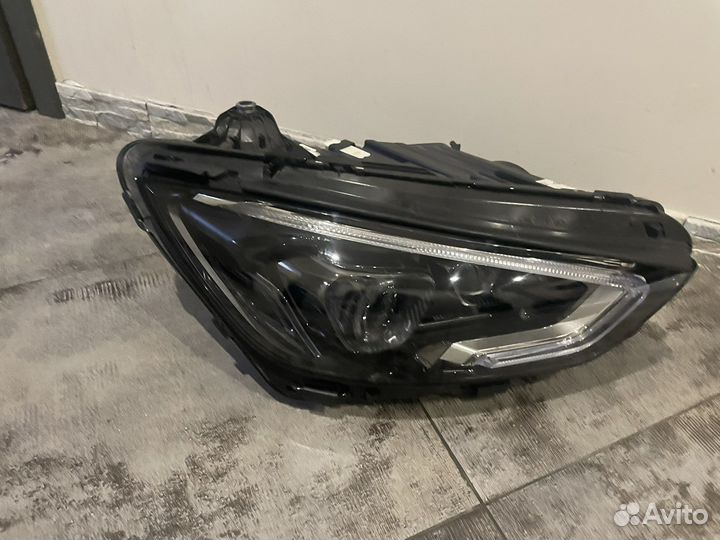 Фара правая Mercedes AMG GT 2017-2022 год в Москве