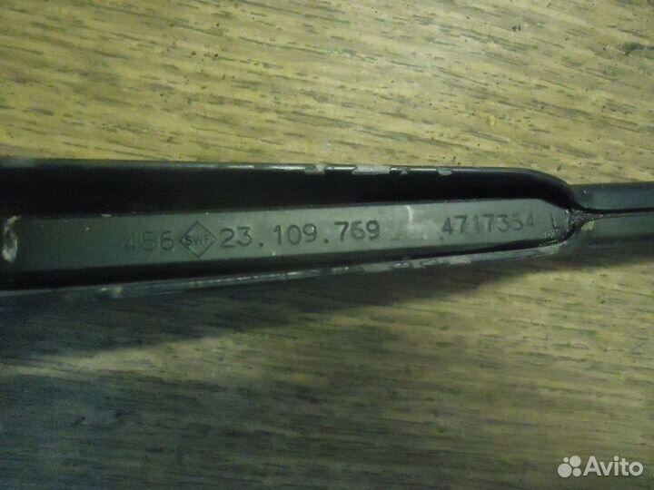 4717364 поводки дворников Chrysler Voyager 3