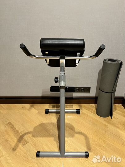 Тренажер Axos для гиперэкстензии