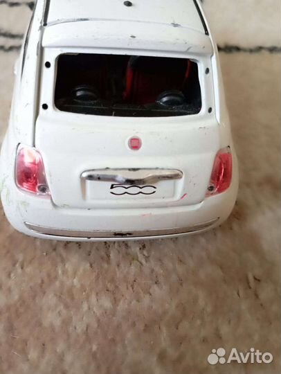 Fiat 500 1/24 Motorama