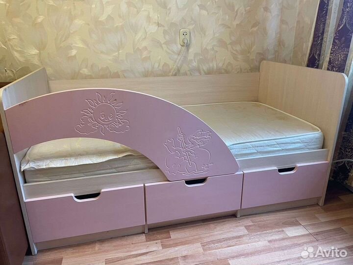 Детская кровать от 3 лет с бортиками